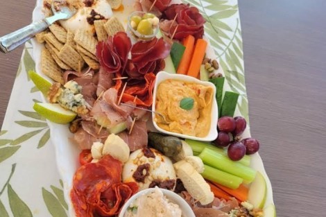 Review img # 1 of the yacht ISLAND KISSES