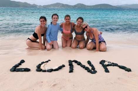 Review img # 5 of the yacht LUNA