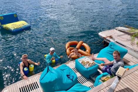 Review img # 55 of the yacht OCEAN VIBES