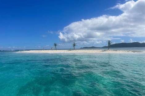 Review img # 38 of the yacht OCEAN VIBES