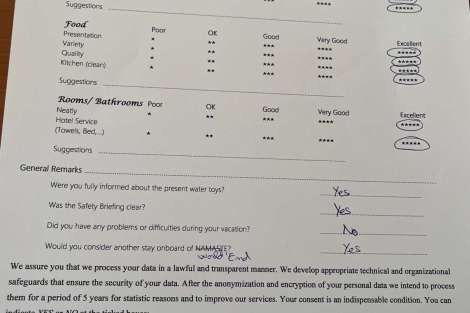 Review img # 52 of the yacht WORLD’S END (MED)